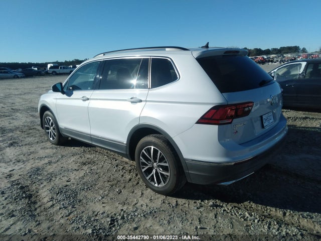 2018 Volkswagen Tiguan, VIN: 3VV2B7AX8JM222180