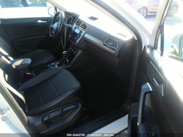 2018 Volkswagen Tiguan, VIN: 3VV2B7AX8JM222180