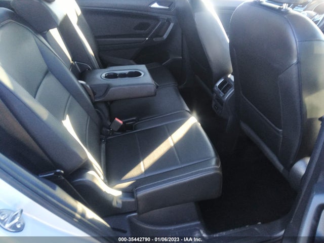 2018 Volkswagen Tiguan, VIN: 3VV2B7AX8JM222180