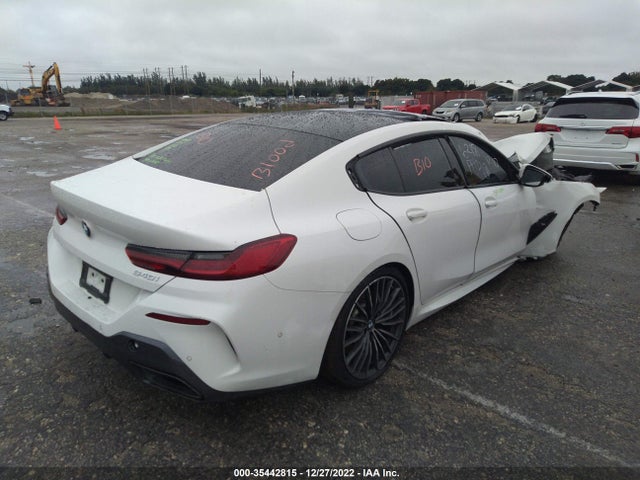 BMW 8 Series 840i 2021 WBAGV2C08MCF06218 Image 4