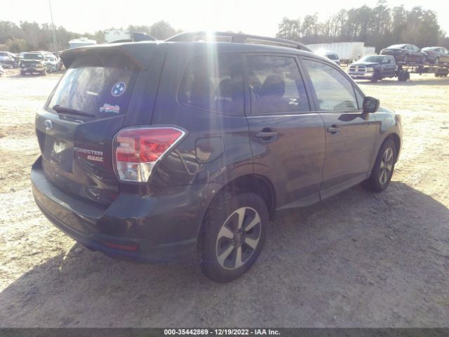 JF2SJAGC7HH568465 Subaru Forester Premium