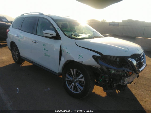 2018 Nissan Pathfinder, VIN: 5N1DR2MM9JC670769