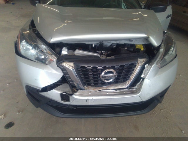 2018 NISSAN KICKS S VIN: 3N1CP5CUXJL528852