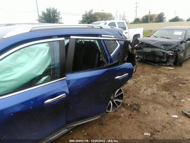 2019 Nissan Rogue, VIN: 5N1AT2MT5KC743584