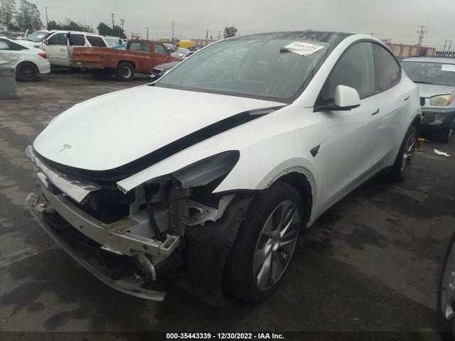 2020 Tesla Model Y, VIN: 5YJYGDEE4LF010711
