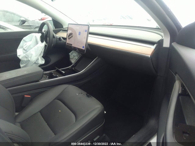 2020 Tesla Model Y, VIN: 5YJYGDEE4LF010711