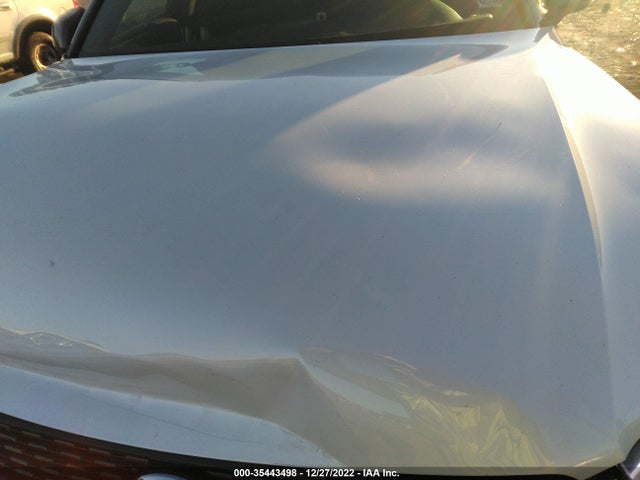 2021 Volvo XC40, VIN: YV4162UM0M2482908