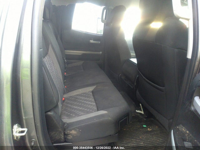 2018 Toyota Tundra, VIN: 5TFUY5F1XJX723452