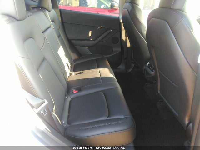 Tesla Model Y Long Range 2022 7SAYGDEE2NF338313 Image 8