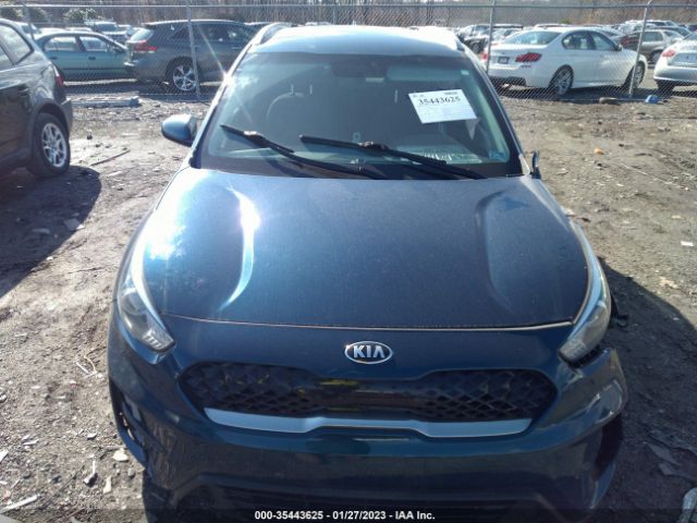 KNDCB3LC5L5440172 KIA NIRO LX