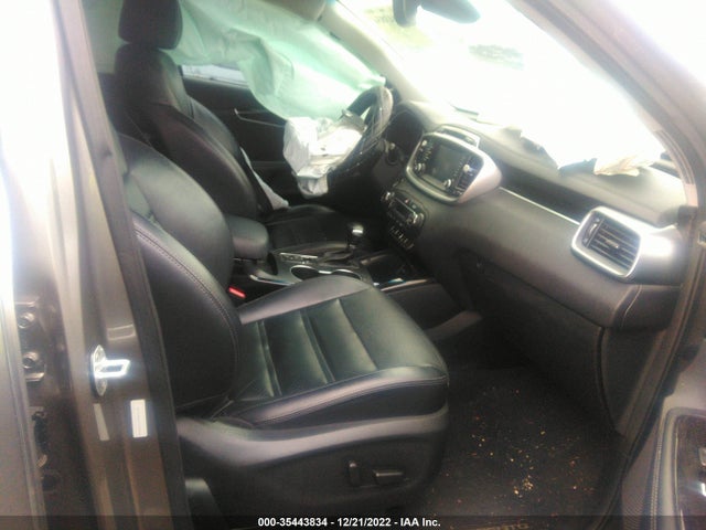 2019 Kia Sorento, VIN: 5XYPH4A51KG442064