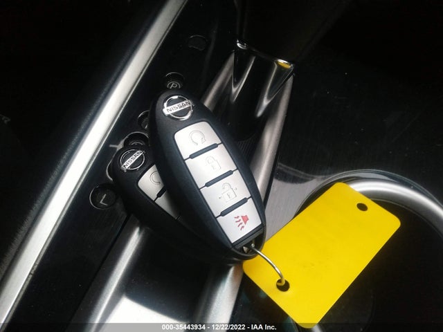 2016 Nissan Pathfinder, VIN: 5N1AR2MM3GC623412