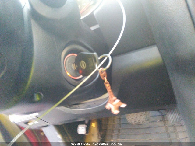 2013 NISSAN ROGUE S VIN: JN8AS5MT0DW533294