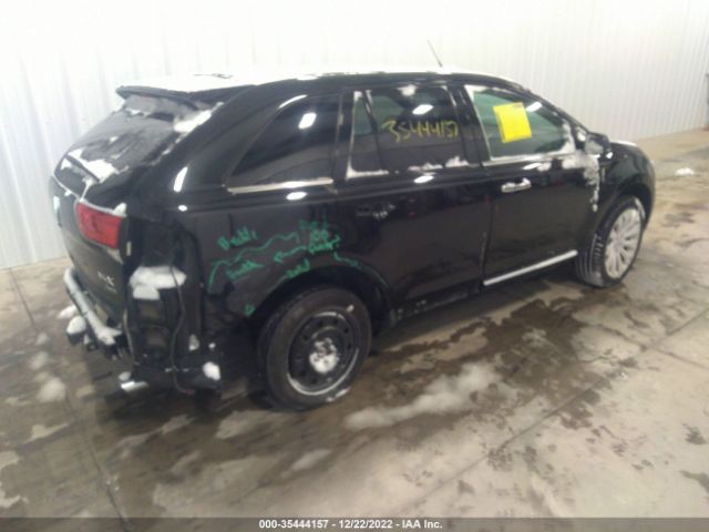 2LMDJ8JK2EBL09245 Lincoln MKX