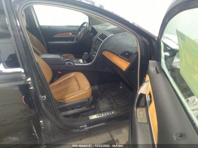 2LMDJ8JK2EBL09245 Lincoln MKX