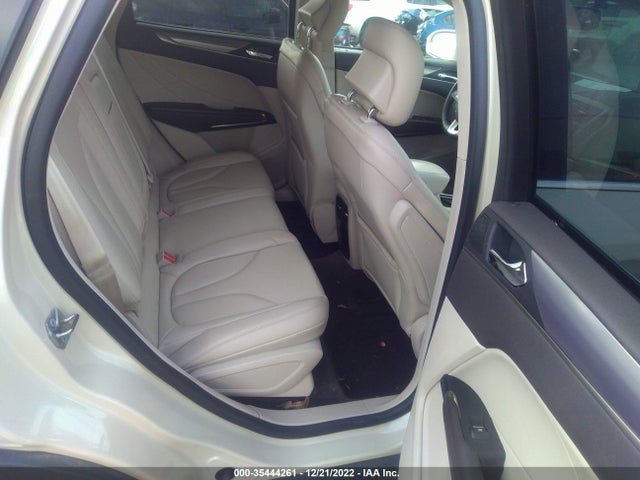 Lincoln MKC 2018 5LMCJ1C98JUL07400 Image 8