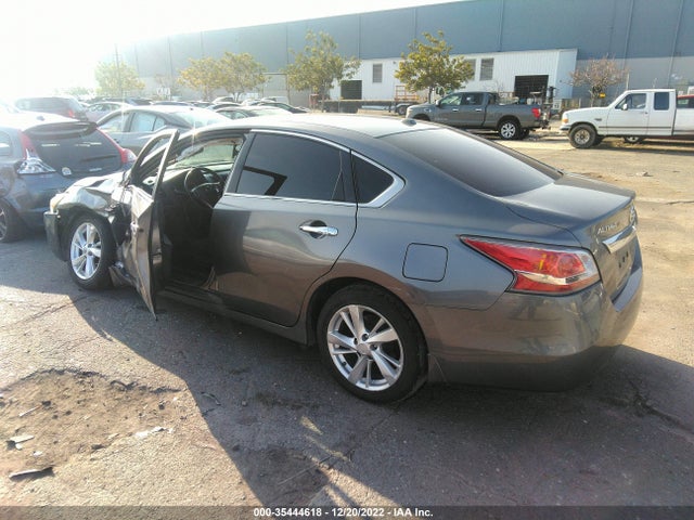 Nissan Altima 2015 1N4AL3AP5FC454556 Image 16
