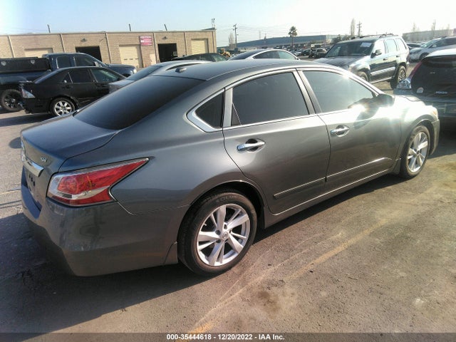 Nissan Altima 2015 1N4AL3AP5FC454556 Image 17