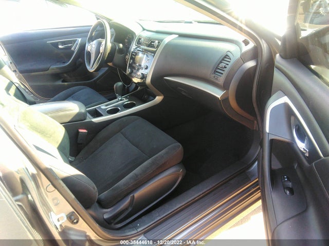 Nissan Altima 2015 1N4AL3AP5FC454556 Image 18