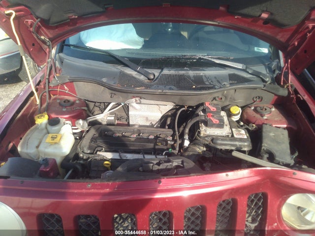 1C4NJPBA8ED504801 Jeep Patriot Sport/altitude