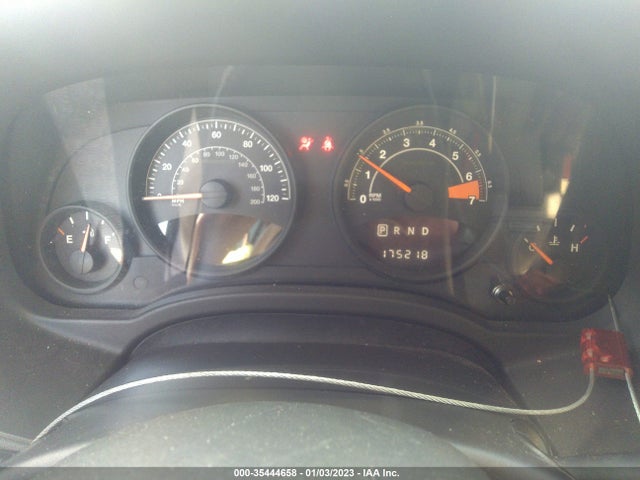 1C4NJPBA8ED504801 Jeep Patriot Sport/altitude