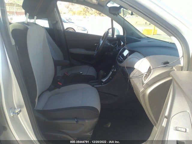 2018 Chevrolet Trax, VIN: 3GNCJKSB5JL302108