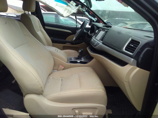 2019 Toyota Highlander, VIN: 5TDJGRFHXKS070302