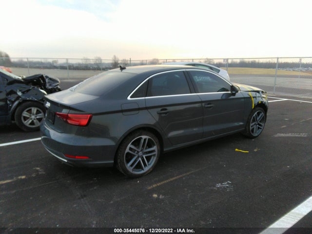 2019 Audi A3, VIN: WAUAUGFF1KA082411