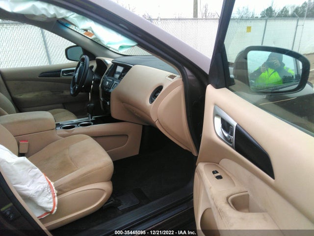 2016 NISSAN PATHFINDER S VIN: 5N1AR2MN1GC606326