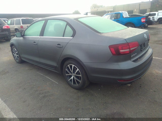 2018 Volkswagen Jetta, VIN: 3VWDB7AJ4JM233239