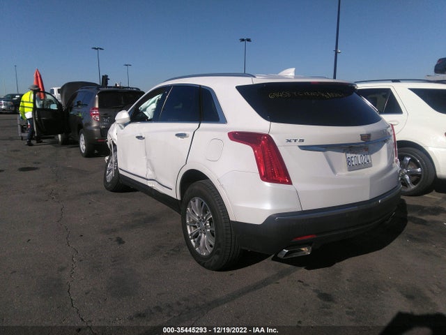 2018 Cadillac XT5, VIN: 1GYKNCRS5JZ181555