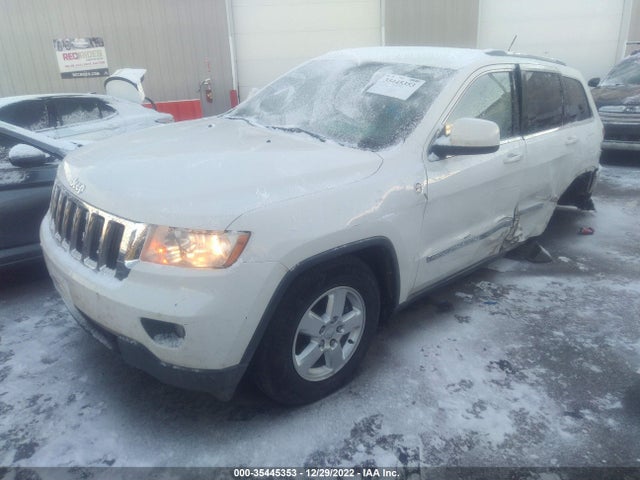 Jeep Grand Cherokee Laredo 2012 1C4RJFAG1CC230975 Image 2