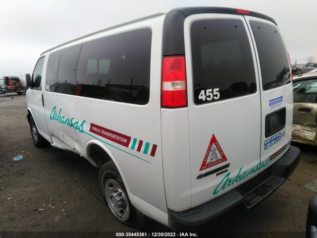 2016 CHEVROLET EXPRESS PASSENGER LS VIN: 1GAZGLFF9G1257624