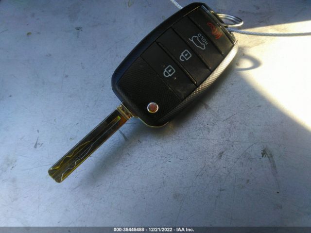 KNDPM3AC7L7651571 KIA Sportage Lx