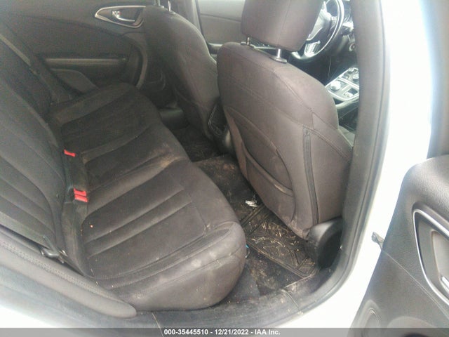 1C3CCCAB6FN658122 Chrysler 200 Limited