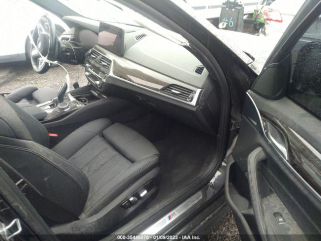 WBA53BH0XNCK57988 BMW 5 Series 530i