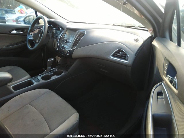 2017 Chevrolet Cruze, VIN: 1G1BE5SM1H7180320