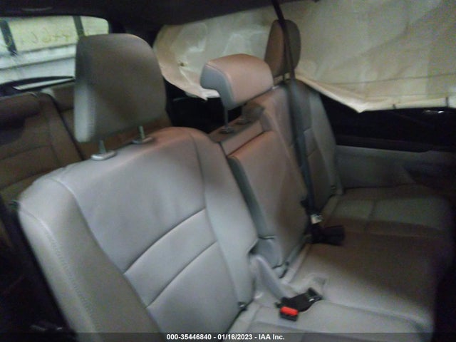 2016 Honda Pilot, VIN: 5FNYF6H90GB021837