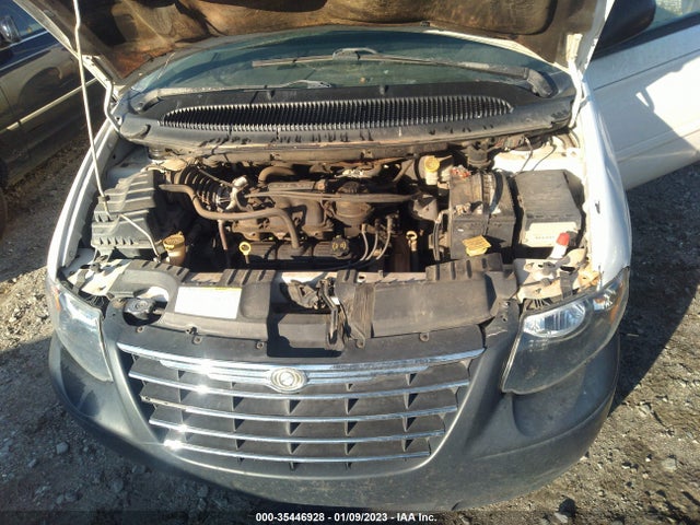 2C4GP44R75R592147 Chrysler Town & Country Lx