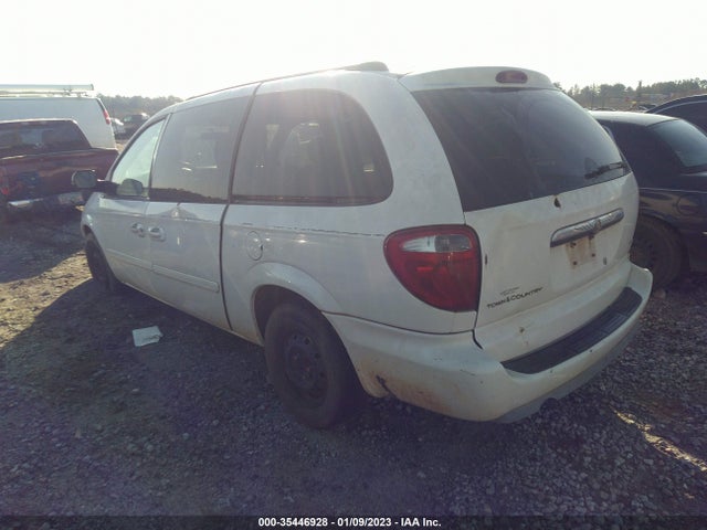 2C4GP44R75R592147 Chrysler Town & Country Lx
