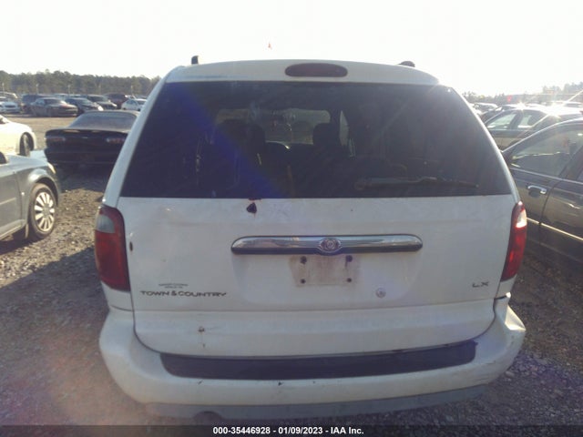 2C4GP44R75R592147 Chrysler Town & Country Lx