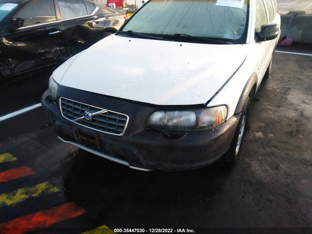 YV1SZ58D021064646 Volvo V70