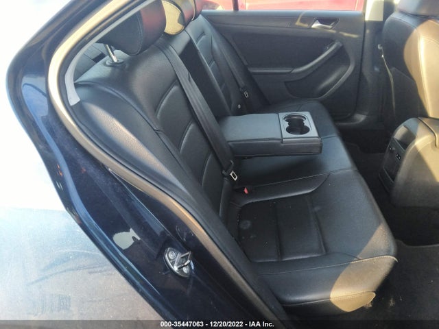 2014 VOLKSWAGEN JETTA SEDAN SE VIN: 3VWD17AJ8EM263790