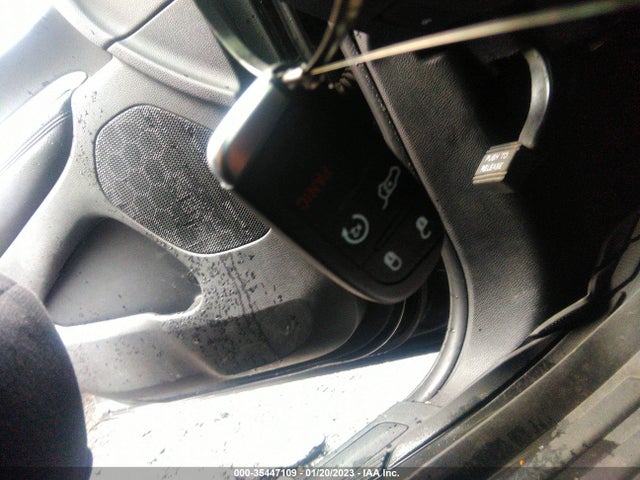 2019 Dodge Durango, VIN: 1C4RDJAG2KC781621