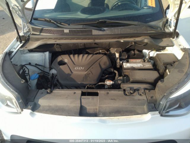 KNDJN2A28G7403484 KIA Soul Base