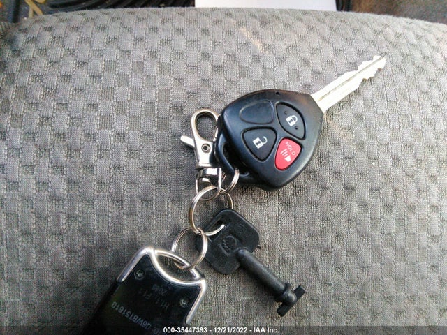 2008 TOYOTA RAV4 VIN: JTMBD33V086056695