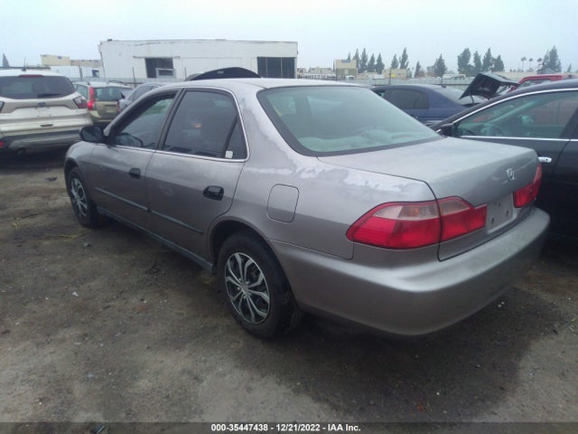 2000 HONDA ACCORD SDN LX VIN: 1HGCG1646YA002853