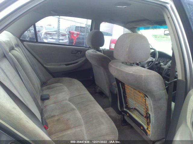 2000 HONDA ACCORD SDN LX VIN: 1HGCG1646YA002853