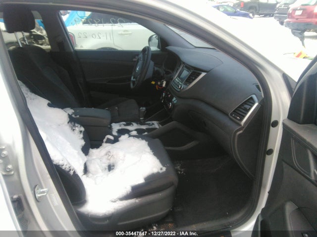Hyundai Tucson 2018 KM8J23A42JU751804 Image 9