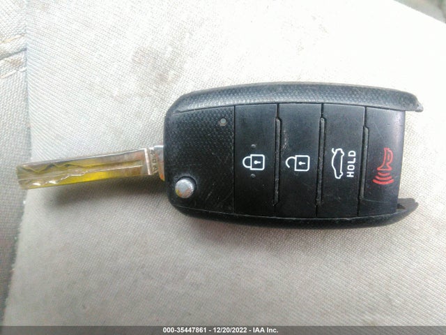 KIA Optima Lx 2014 5XXGM4A70EG321547 Image 3